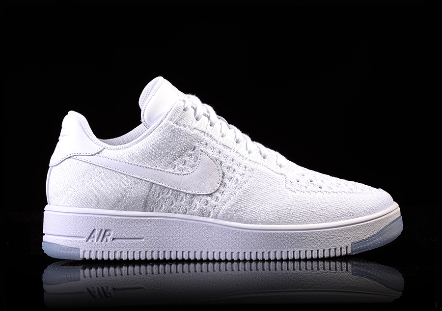 nike white flyknit air force 1