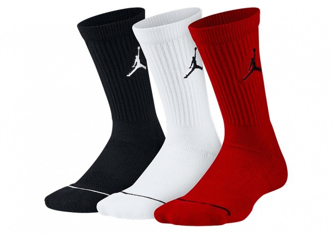 grey jordan socks