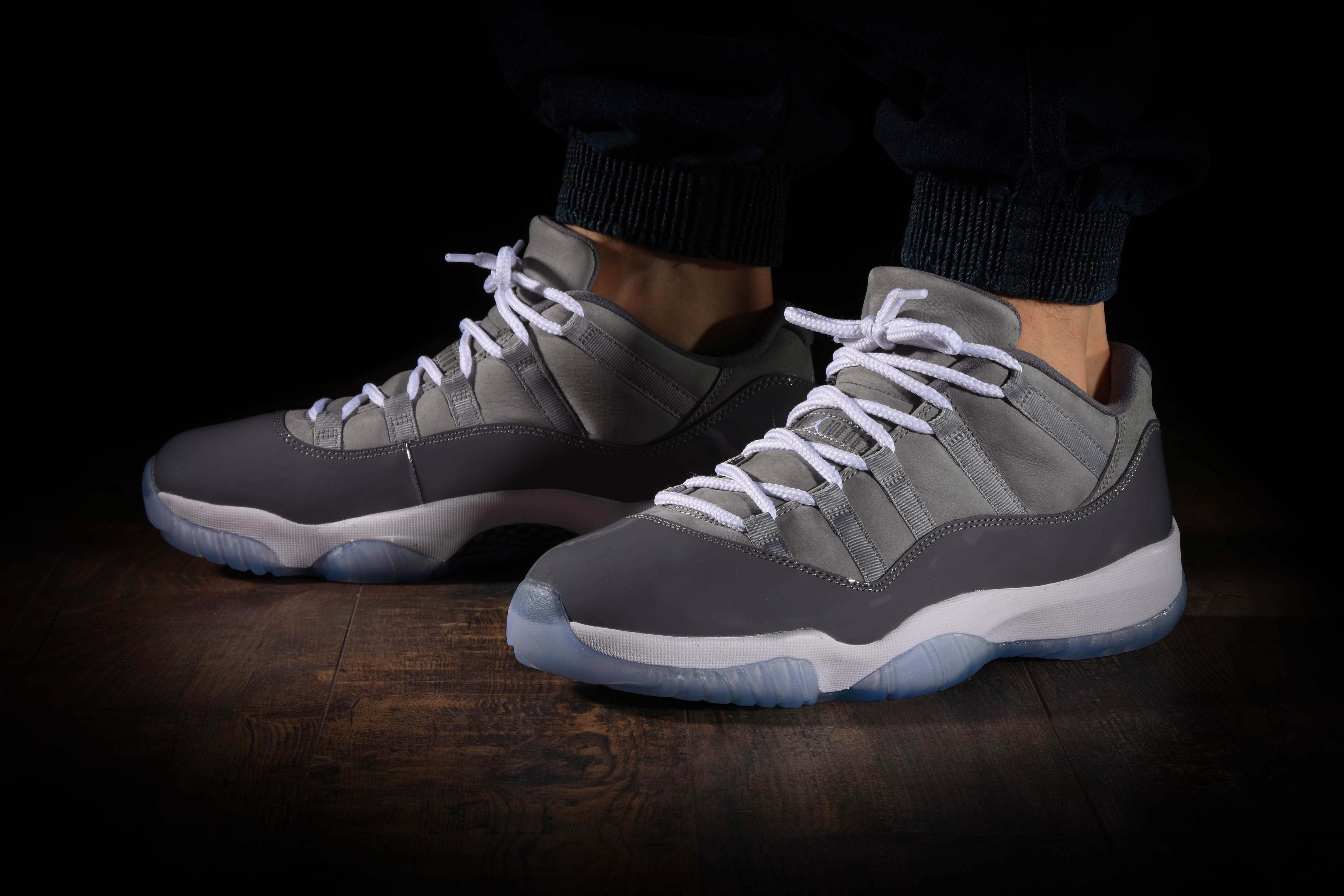 NIKE AIR JORDAN 11 RETRO LOW COOL GREY