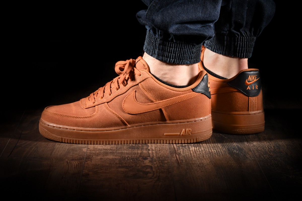 nike air force one lv8 style