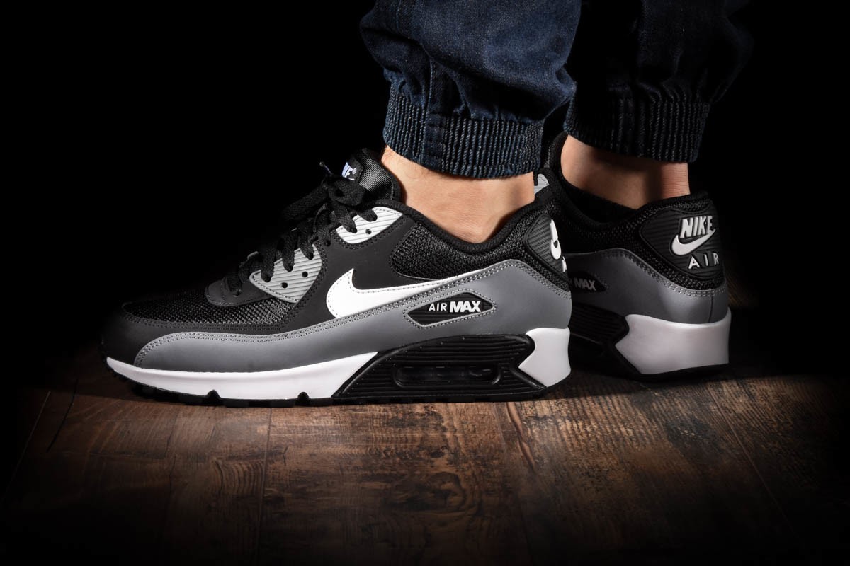 NIKE AIR MAX 90 ESSENTIAL for £105.00 