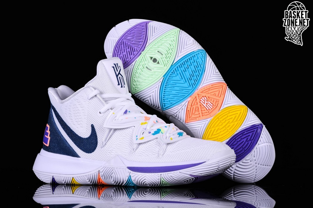 kyrie 5 traction pattern WearTesters