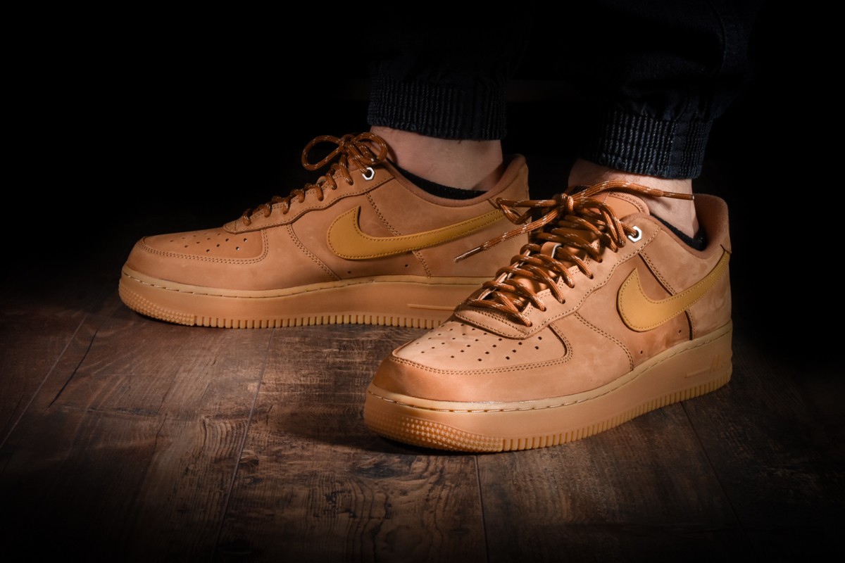 nike air force 1 07wb