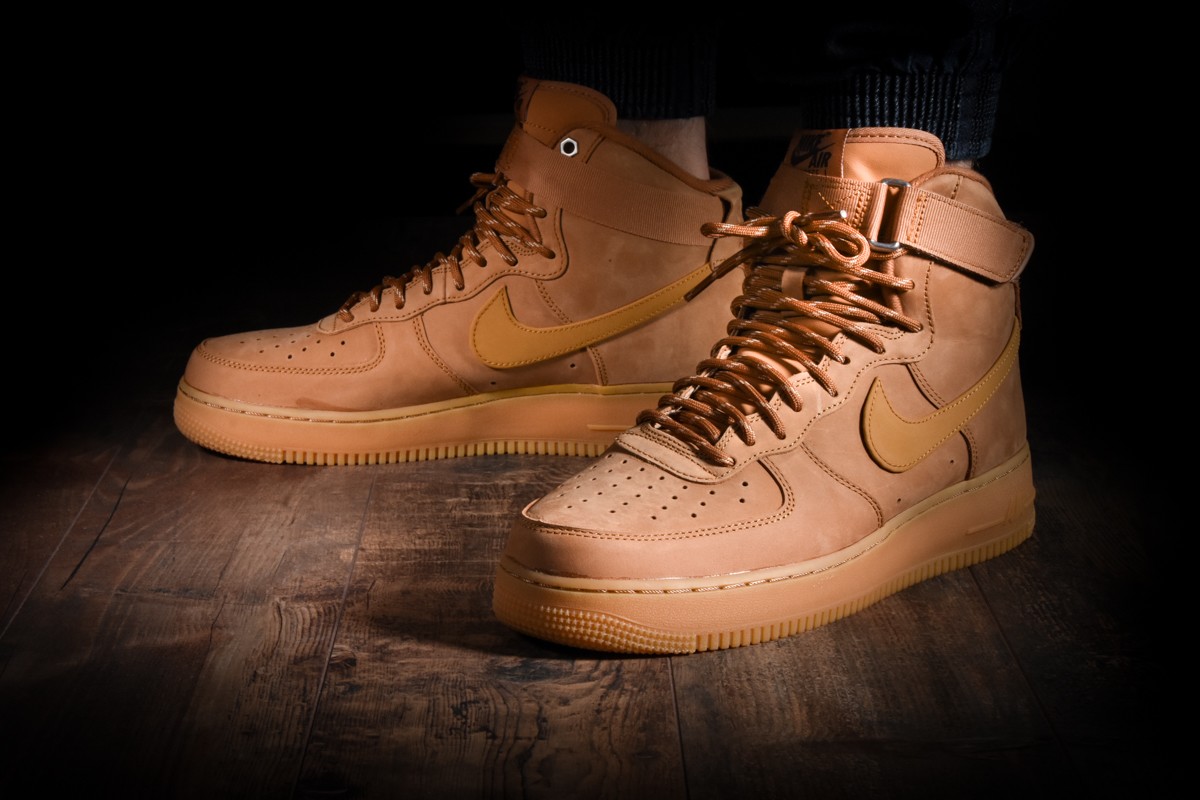 NIKE AIR FORCE 1 HIGH '07 FLAX/GUM LIGHT