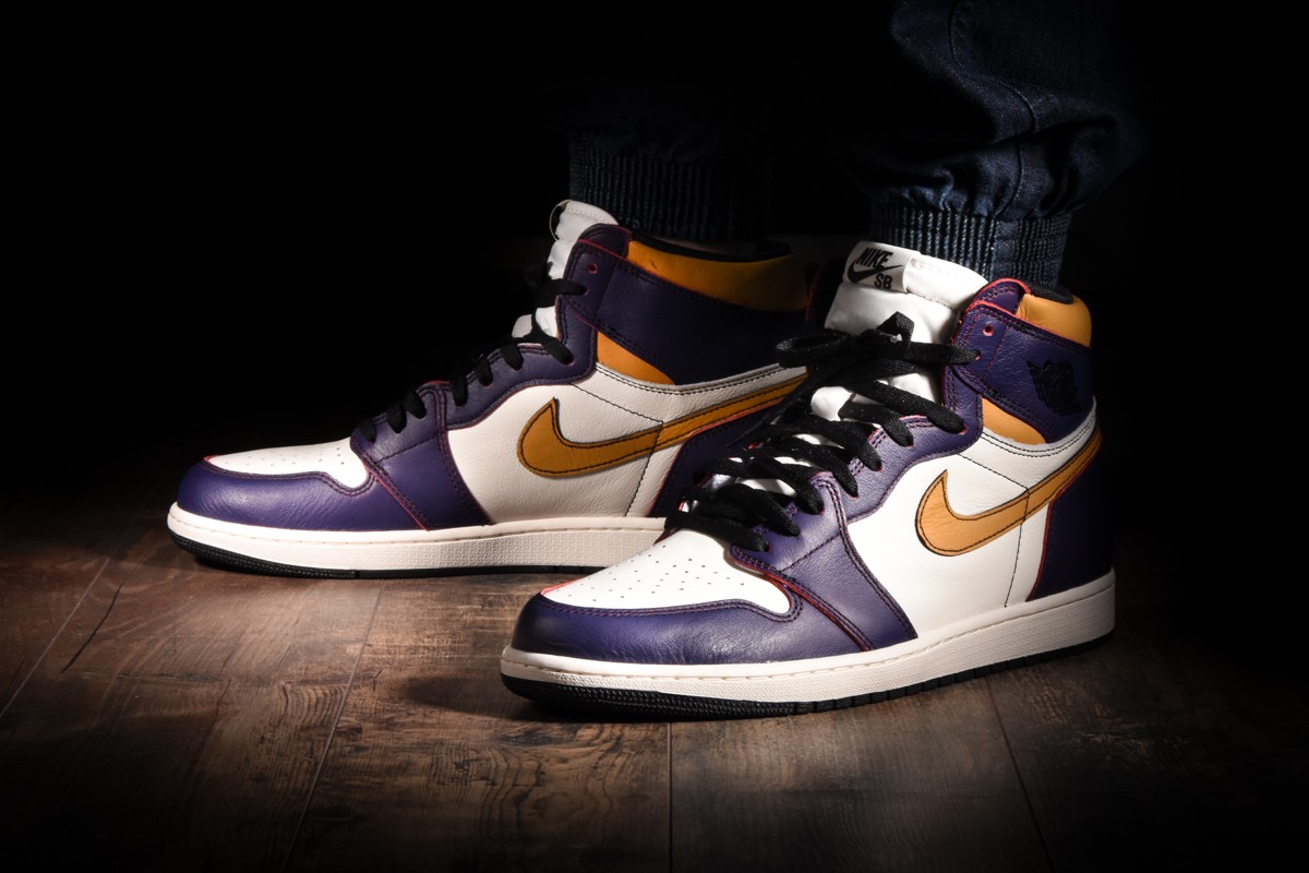 NIKE AIR JORDAN 1 RETRO HIGH OG DEFIANT SB LA TO CHICAGO