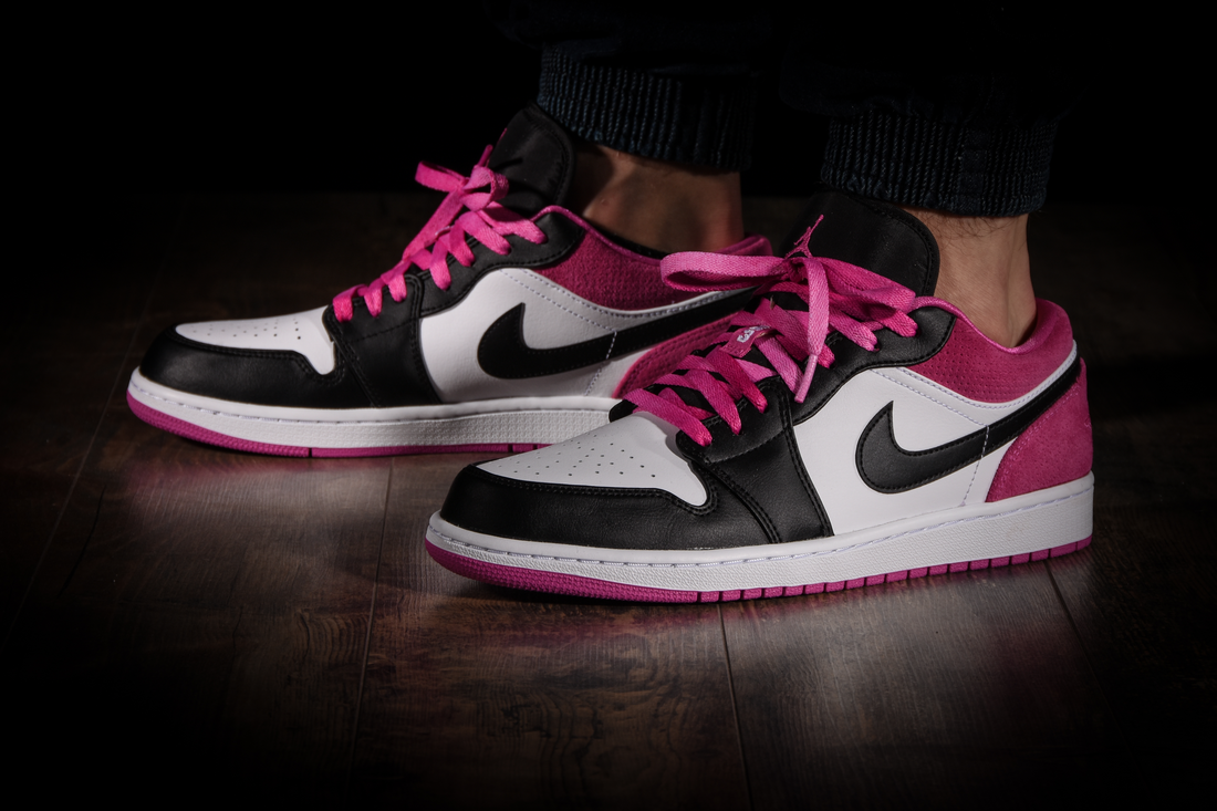 Nike air jordan roze zwart best sale