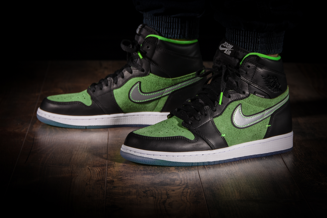 NIKE AIR JORDAN 1 RETRO HIGH ZOOM RAGE GREEN