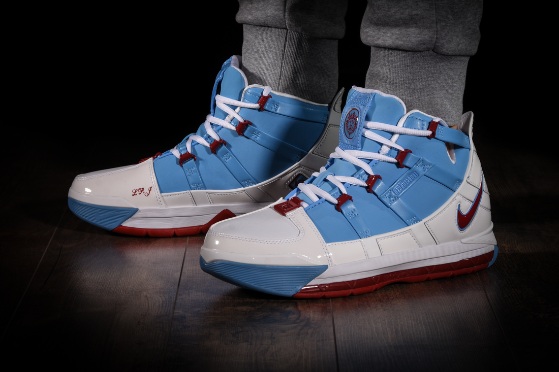 NIKE ZOOM LEBRON III QS HOUSTON OILERS