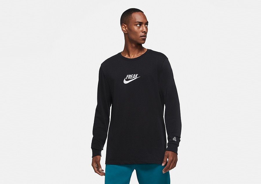 Nike Dri-Fit Giannis Swoosh Freak Men's Basketball Long-Sleeve T-Shirt