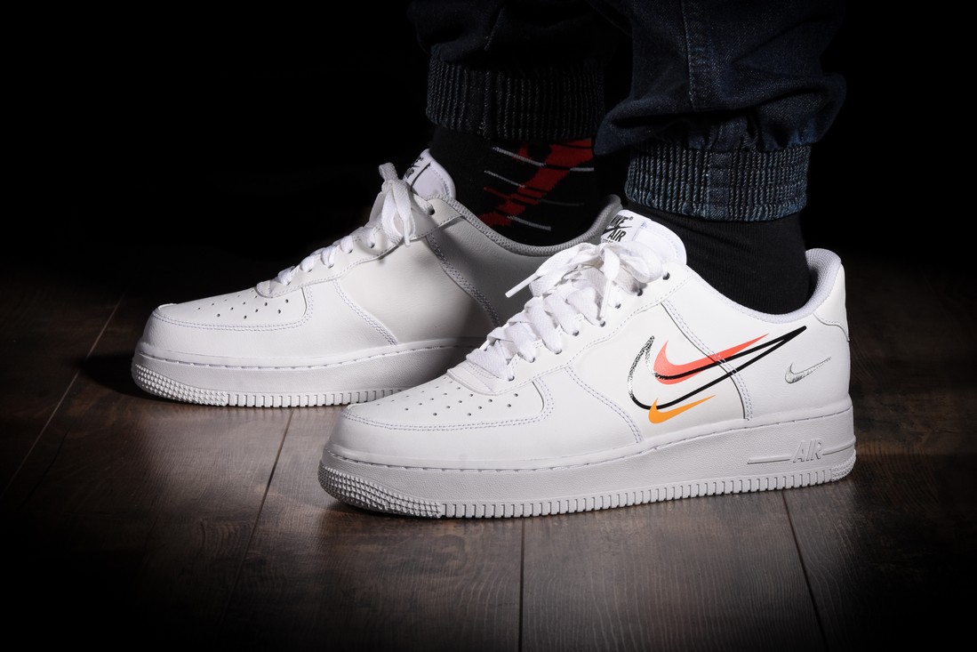 NIKE AIR FORCE 1 LOW MULTI SWOOSH WHITE