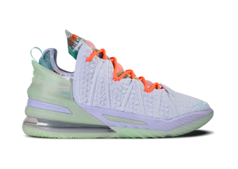 NIKE LEBRON 18 GOAT
