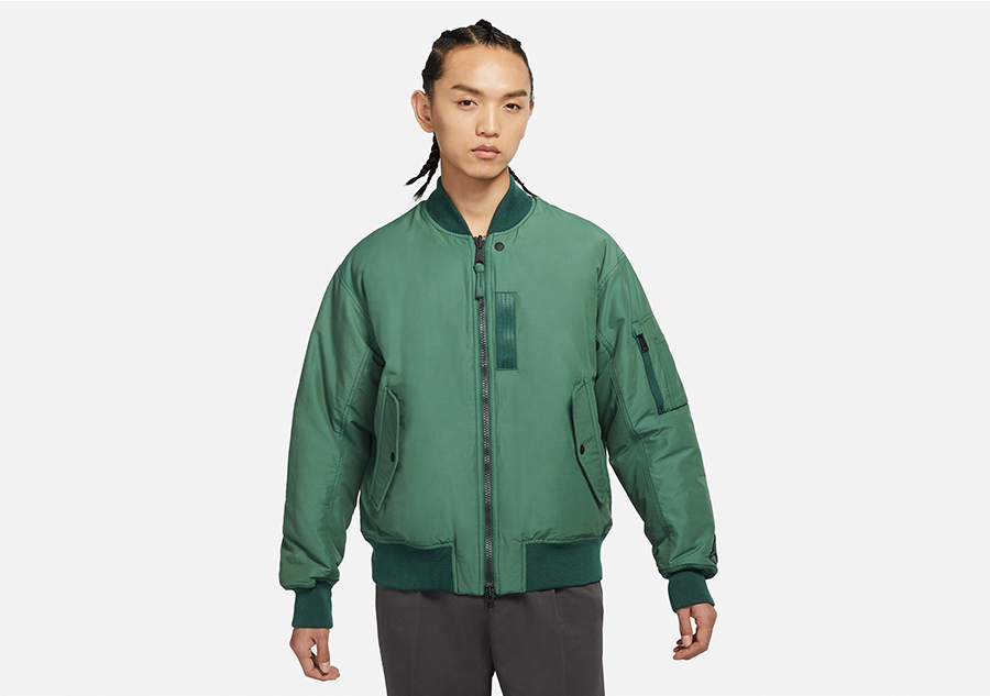 NIKE AIR JORDAN ESSENTIALS STATEMENT MA-1 JACKET NOBLE GREEN