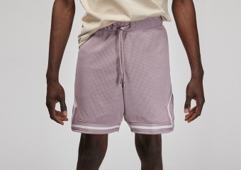 NIKE AIR JORDAN ESSENTIALS STATEMENT DIAMOND MESH SHORTS PLUM FOG