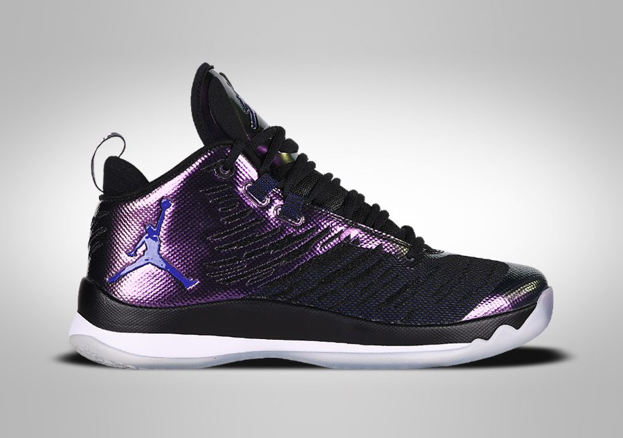 NIKE AIR JORDAN SUPER.FLY 5 GS SPACE JAM pour €92,50 | Basketzone.net