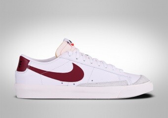 NIKE BLAZER LOW '77 VNTG TEAM RED
