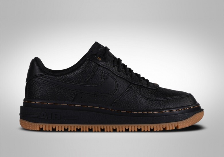 NIKE AIR FORCE 1 LOW LUXE BLACK GUM