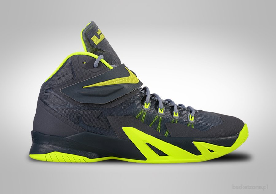nike zoom soldier viii