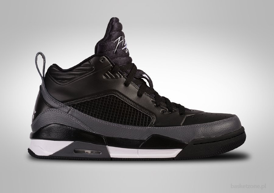 Black jordan flight on sale