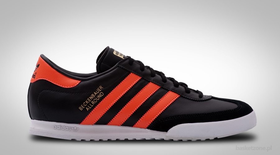 ADIDAS ORIGINALS 82 FOOTBALL LEGEND